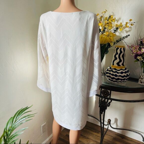 Emma & Michele White Bell Sleeve Dress LARGE NWT - Picture 6 of 11